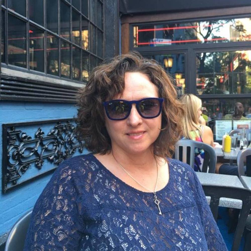 Meet your Posher, Laura
